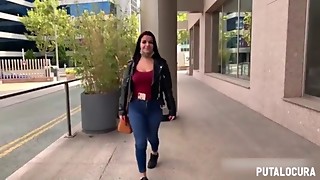 PutaLocura - La preciosa pelirroja Ana Milky se folla a Torbe en pillada.